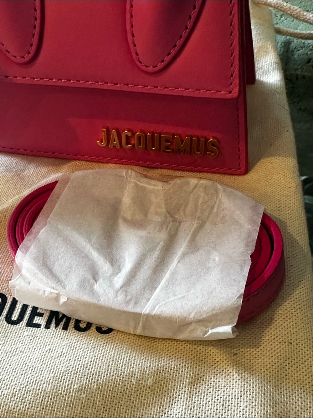 New with Tag! Authentic Jacquemus Hot Pink Mini Top-Handle Bag Crossbody - Picture 4 of 14
